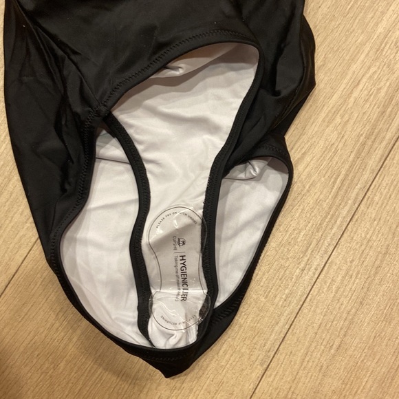 Woman’s  One Piece Swim Suit by CUPSHE: Size M - Picture 3 of 4